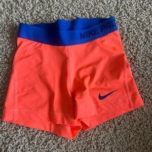 nike spandex shorts. size small